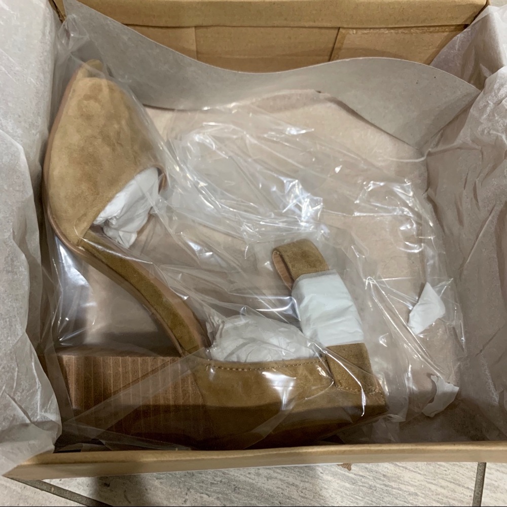URBAN OUTFITTERS✨Suede Heel - Picture 5 of 8